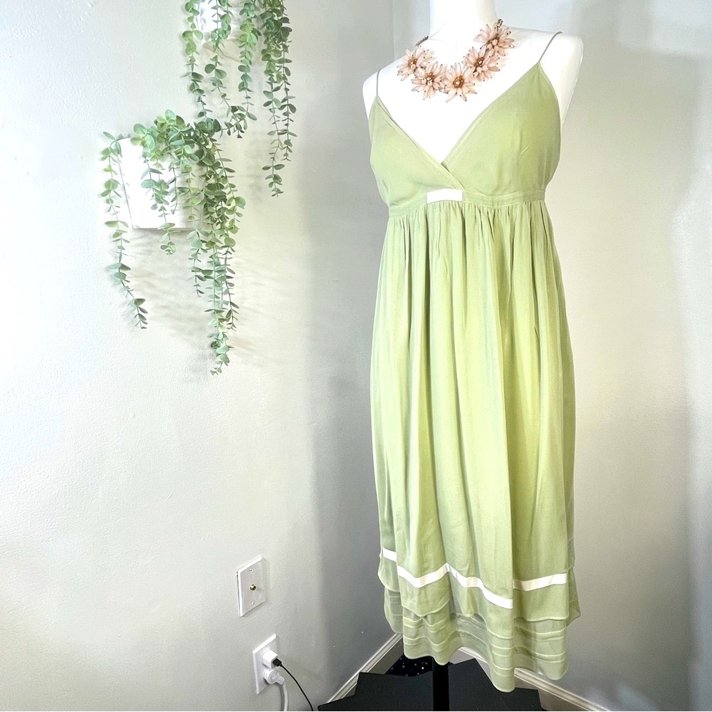 🏷️ NWT Theory 93% Silk Sage Green Empire Cut Backless Baby Doll Slip Dress